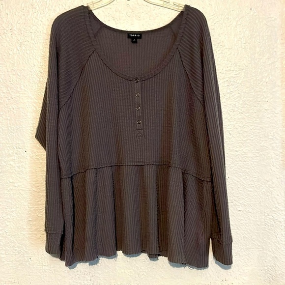 Torrid gray tunic top size 2X - Picture 1 of 10